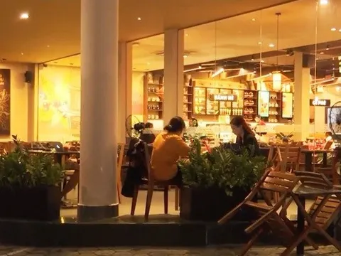 Người Việt chi bao nhiêu tiền đi cà phê?