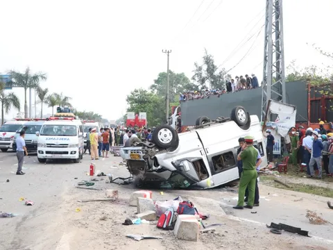Công an nhận định ban đầu về nguyên nhân 2 vụ tai nạn 13 người chết ở Quảng Nam