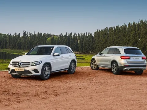 Chạy đua khuyến mãi, 1 mẫu ô tô đang giảm giá cực mạnh, tiền chênh thừa mua Honda SH 350i