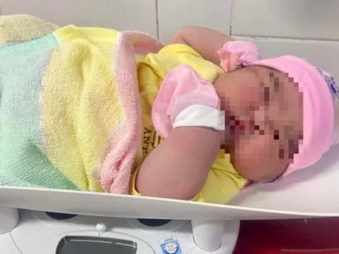 Bé gái sơ sinh chào đời với cân nặng 'khủng' 6kg