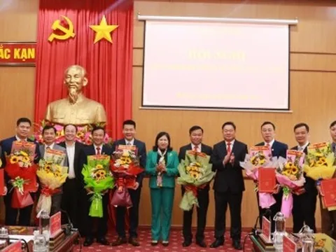 Bắc Kạn luân chuyển, bổ nhiệm hàng loạt cán bộ chủ chốt