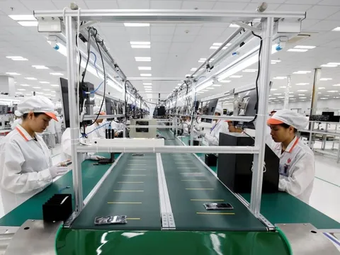 PMI Việt Nam tháng 2/2023 tăng lên mức 51,2, kết thúc chuỗi giảm kéo dài 3 tháng