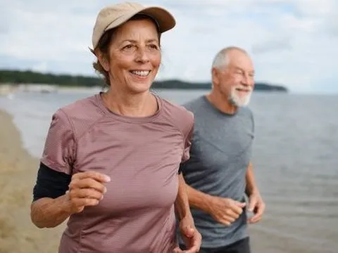 Muốn minh mẫn khi về già, đừng quên duy trì 7 thói quen này ngay từ hôm nay