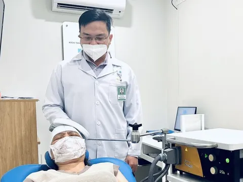 Chấm dứt 5 năm bị đau nửa đầu, uống thuốc chẳng 'xi nhê' nhờ một phương pháp trị liệu mới