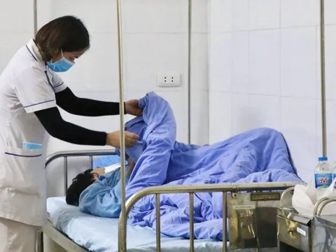 Nữ bác sĩ và câu chuyện ‘hồi sinh’ những ca bệnh đã được gia đình xin về lo hậu sự