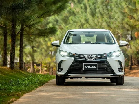 Dọn kho đón phiên bản mới, Toyota Vios giảm giá mạnh gần 40 triệu đồng