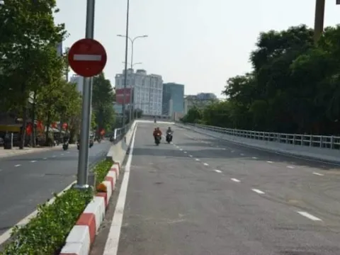 TP HCM: Tin vui với các tài xế qua cầu vượt Nguyễn Hữu Cảnh