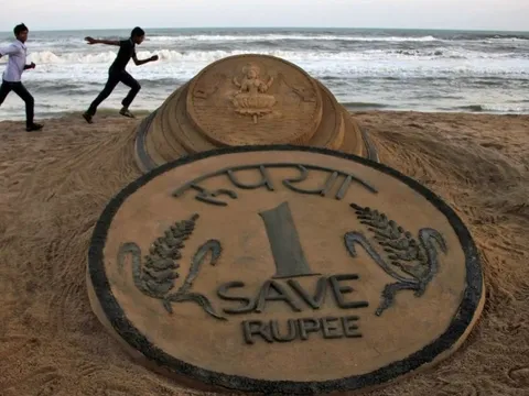 Tiết kiệm ‘sương sương’ 3,6 tỷ USD, quốc gia này không mua bằng được dầu thô của Nga mới lạ