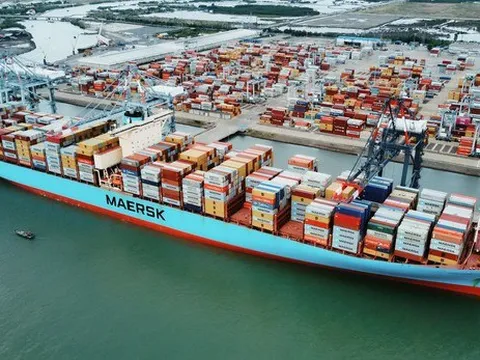 Xuất khẩu Việt Nam phục hồi, cán cân thương mại đạt mức cao nhất trong nhiều tháng