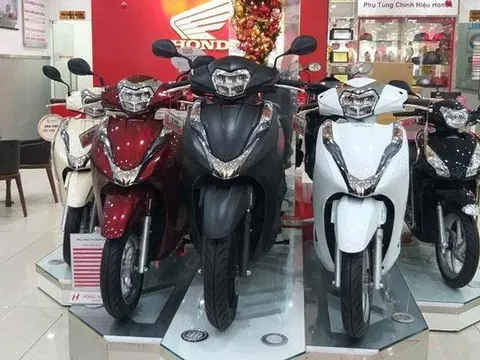 Giá xe máy diễn biến trái chiều: Honda Vision, SH Mode, Air Blade... đồng loạt leo cao, riêng mẫu xe này lại thủng đáy gần 20 triệu đồng
