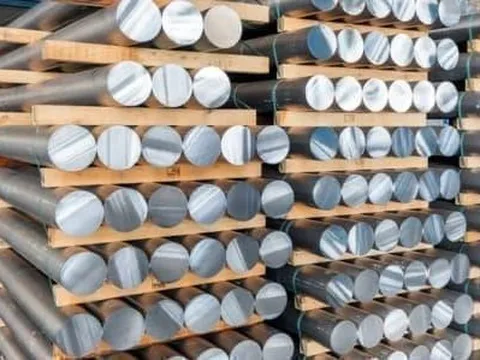 Sàn giao dịch kim loại lớn nhất thế giới tạm dừng chuyển kim loại của Nga sang Mỹ