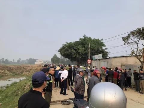 Vụ mẹ và 2 con nhỏ tử vong trên đường đi học: Tạm giữ tài xế xe tải