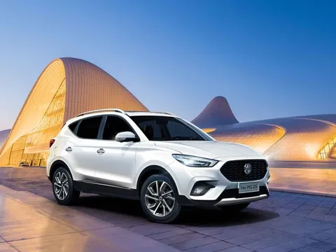 Chuyện gì đang xảy ra với chiếc xe 5 chỗ gầm cao rẻ nhất Việt Nam?