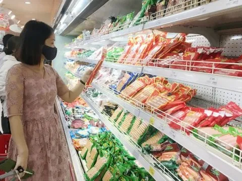 Cử tri lo hàng hóa tăng giá theo lương cơ sở, Bộ Tài chính nói gì?