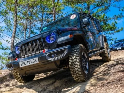 Đoàn xe Jeep 'phá đảo' cung đường TP.HCM - Đà Lạt: Đi trên đồi núi dễ như trên quốc lộ