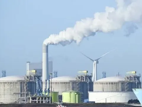 Cái kết mà Nga không thể ngờ: Một phần nhờ xung đột Ukraine, Mỹ trở thành nước xuất khẩu năng lượng số 1 thế giới