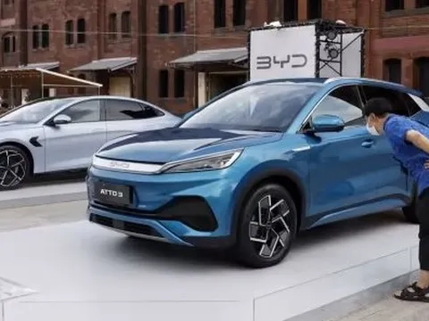 Trong khi nhiều nơi 'trải thảm đỏ' đón xe điện Trung Quốc thì quốc gia này sắp áp thuế cao ngất để 'dọn đường' cho xe điện nội địa