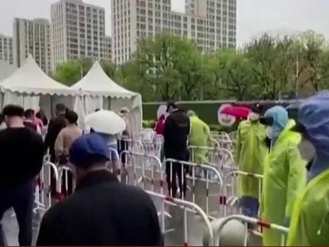 Trung Quốc dự chi 24 tỷ USD để kiểm soát COVID-19