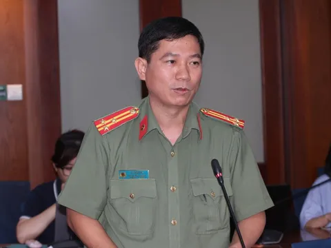 Phụ huynh thắc mắc vì sao người lạ có thông tin cá nhân, Công an TP HCM nói gì?