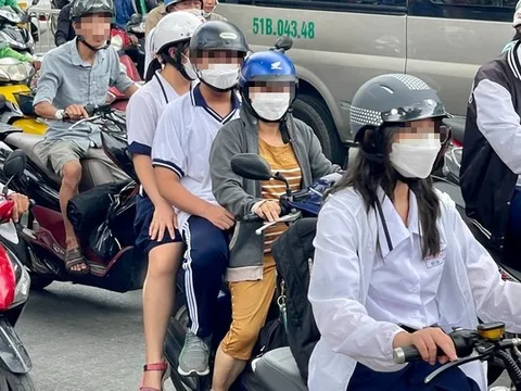 Tiếp tục cao điểm xử lý, CSGT TP HCM: "Nhiều phụ huynh chưa làm gương"