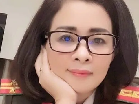 Nữ đại tá công an ‘dỏm’ lừa ca sĩ, luật sư hơn 9 tỷ đồng