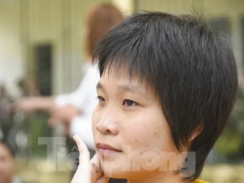 Tiếng hát lạc quan từ trại tâm thần của cô gái trẻ và mong ước được về bên mẹ