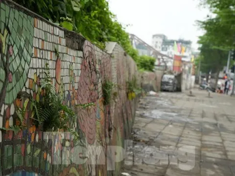 Cảnh xuống cấp, ô nhiễm nghiêm trọng tại con đường gốm sứ đạt Kỷ lục Guinness