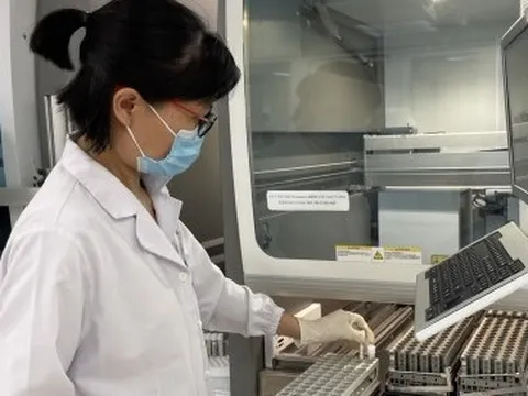 Gỡ khó đấu thầu: Bệnh viện chuẩn bị mua sắm, sửa chữa thiết bị y tế thế nào?