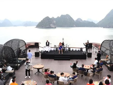 Đón khách Trung Quốc từ 15/3: Cơ hội phát triển du lịch