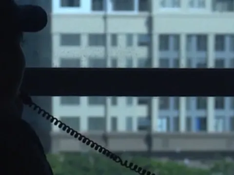 Mất 800 triệu đồng sau khi nghe cuộc gọi "nợ cước điện thoại"