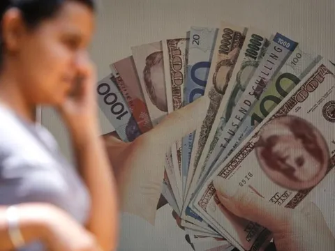 Sự thống trị của đồng đô la hàng thập kỷ qua lung lay bởi 1 giao dịch khủng hàng tỷ USD giữa Nga và Ấn Độ