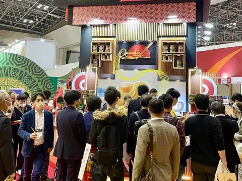 Người Nhật mê mẩn trải nghiệm của Omachi tại Foodex 2023