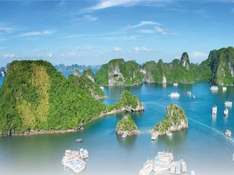 Vịnh Hạ Long lọt top 25 điểm đến đẹp nhất trên thế giới