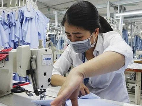 Doanh nghiệp đẩy mạnh bán hàng trên "sân nhà"