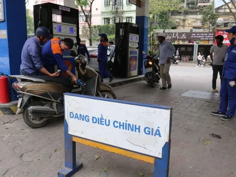 Giá xăng dầu đồng loạt tăng từ 15h chiều nay