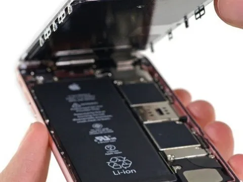 Apple tăng 10 - 30% giá thay pin iPhone, iPad tại Việt Nam