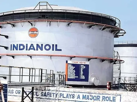 Là khách hàng lớn nhất, Ấn Độ cam kết 'chắc nịch' không vi phạm lệnh trừng phạt của phương Tây vì mua 'vàng đen' Nga