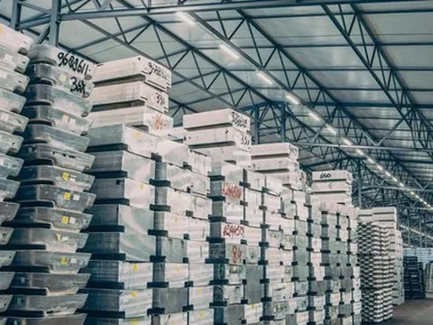 Nhôm, đồng, nikel và hàng loạt kim loại màu đồng loạt lao dốc vì đâu?