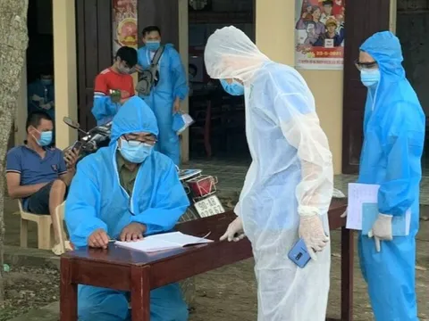 Hàng loạt lãnh đạo phòng, ban ở Thanh Hóa bị kỷ luật do liên quan tới Việt Á