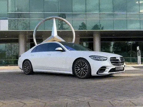 Hoá ra Mercedes-Benz S-Class cũng có thể nhún nhảy được bằng phuộc ‘zin’ nhưng phải dùng thủ thuật