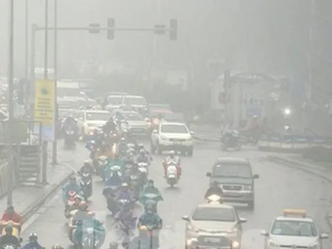 Miền Bắc mưa dông, Nam Bộ nắng nóng