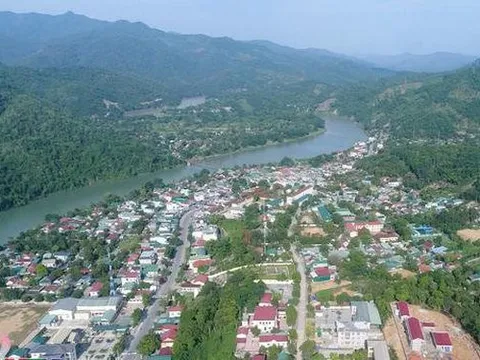 Huyện có diện tích lớn nhất Việt Nam