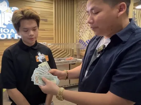 Mở quán lẩu, Khoa Pug tiết lộ mức lương của nhân viên phục vụ