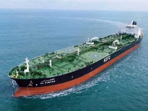 Có được khách mua lớn liên tục 'nổ đơn', Mỹ phát động cuộc đua siêu tàu chở dầu vì Nga