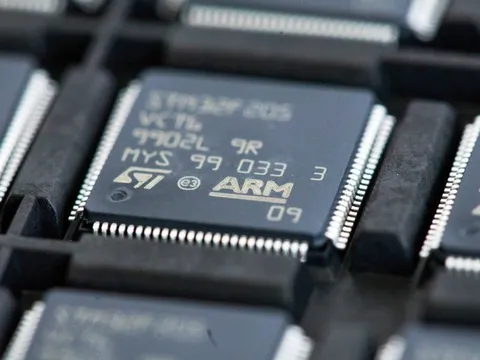 Không sản xuất 1 con chip nào, tại sao Arm vẫn là "ông trùm" trong ngành chip