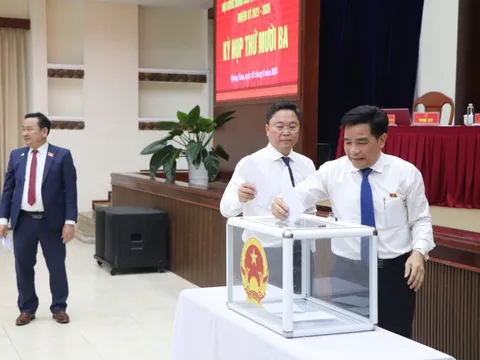 100% đại biểu đồng ý để ông Nguyễn Viết Dũng thôi đại biểu HĐND tỉnh Quảng Nam