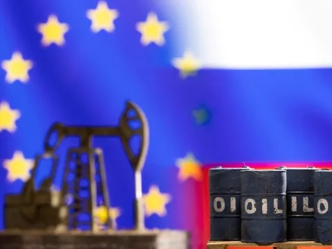 Nga vượt Saudi Arabia để trở thành nhà cung cấp dầu thô lớn nhất cho nền kinh tế số 2 thế giới