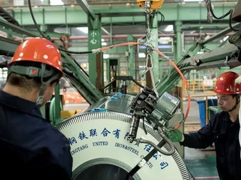 Giá thép quốc tế giảm nhẹ, thị trường gặp khó khăn do nguyên liệu đầu vào