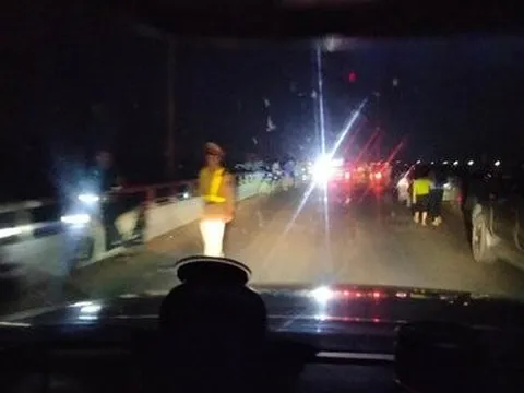 Nghệ An: Nỗ lực tìm kiếm người phụ nữ 22 tuổi nghi nhảy cầu