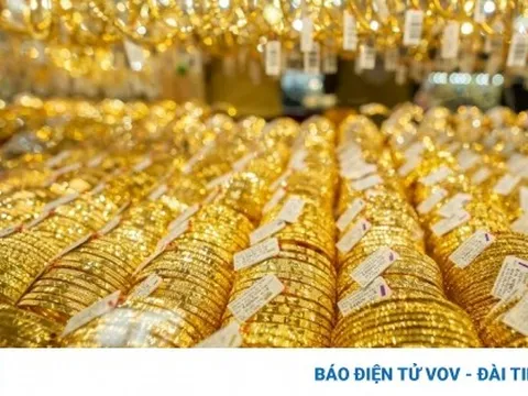 Giá vàng trong nước và thế giới tiếp tục giảm
